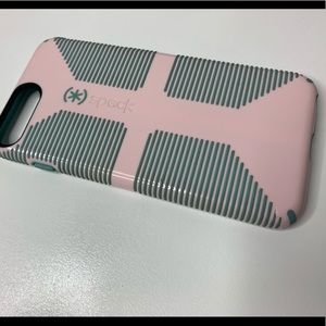 Speck iPhone 7 Plus case + Screen protector